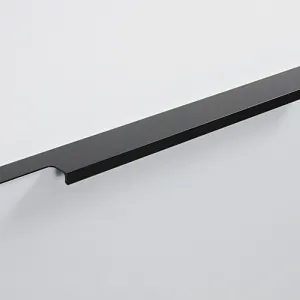 Мебельная ручка RAY RT109BL.1/000/400