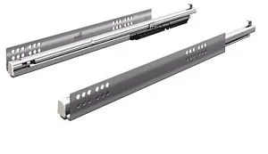 НАПРАВЛЯЮЩАЯ QUADRO V6 30 SFD ДЛЯ INNOTECH ATIRA,30 КГ, NL520,EB12,5,ПРАВАЯ
